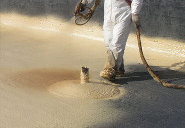 What are the benefits to spray foam roofing in Greenbay?