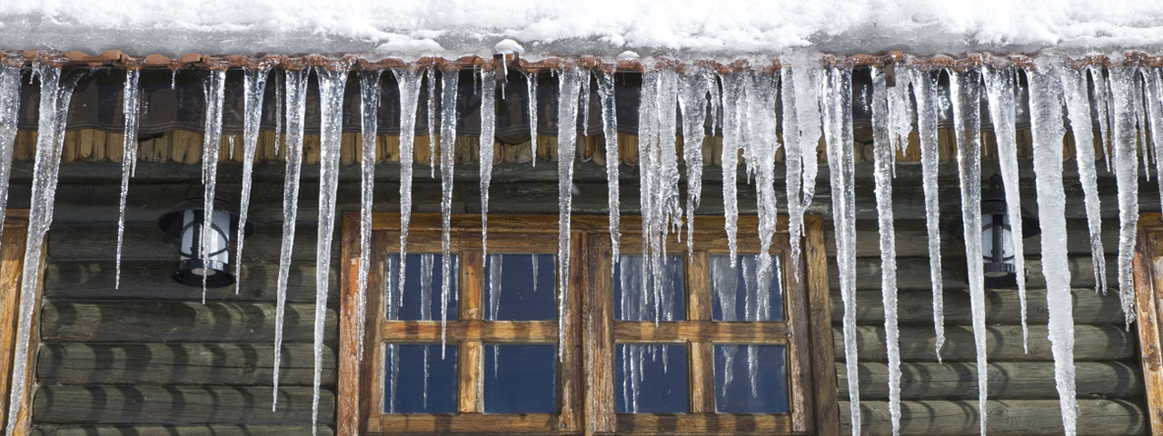 Spray foam prevents ice dams by providing proper insulation in Greenbay attic spaces
